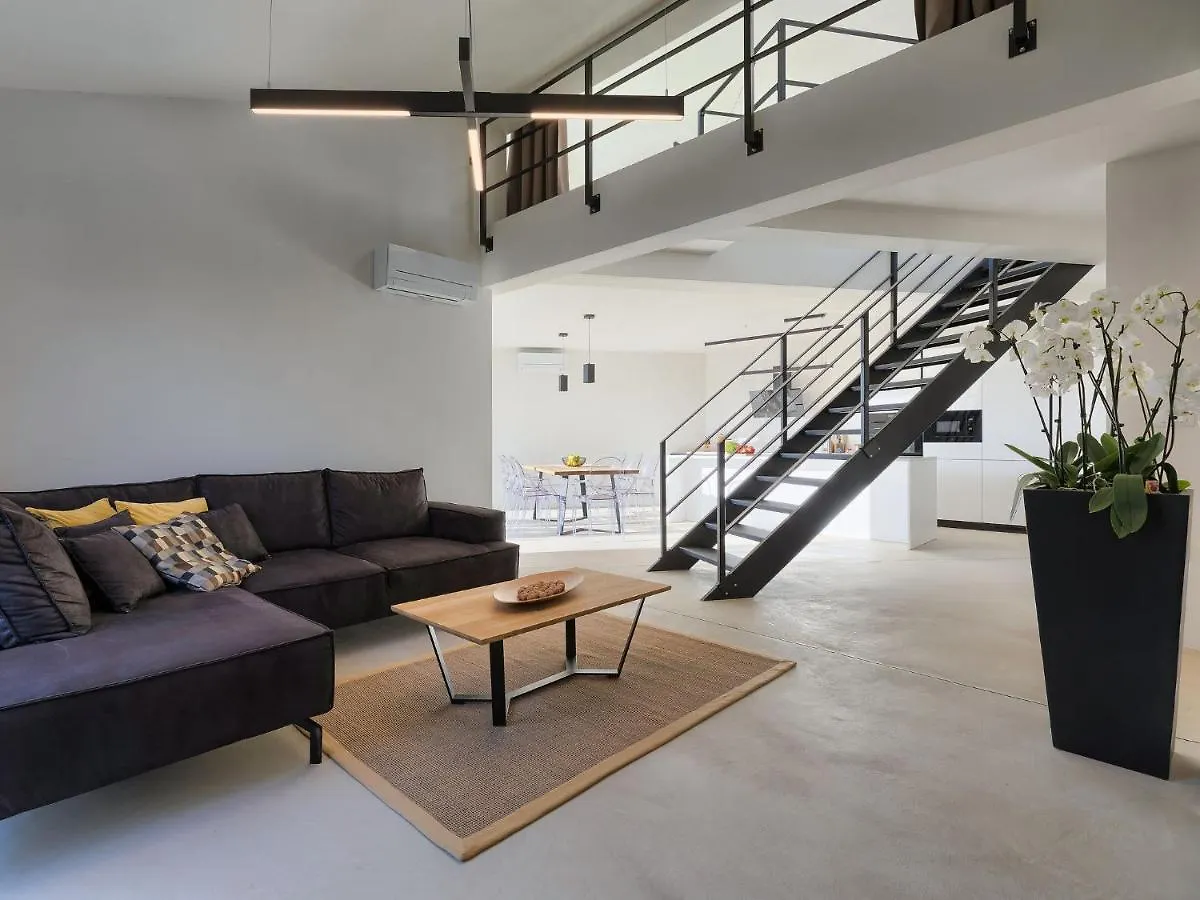 Villa Anna By Interhome Pula