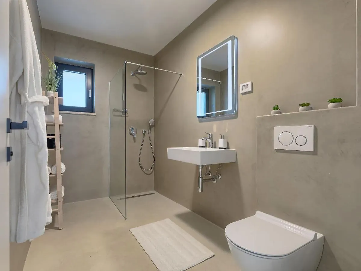 Villa Anna By Interhome Pula