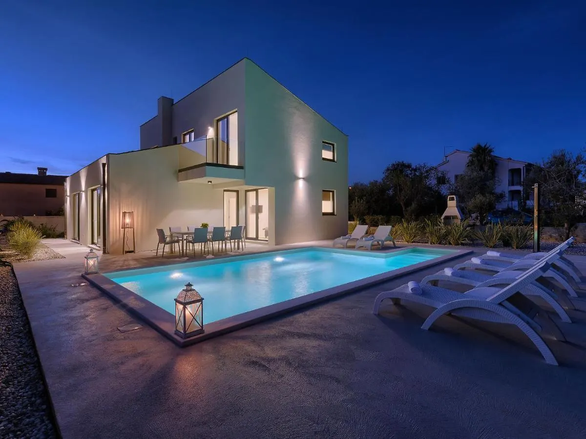 Villa Anna By Interhome Pula