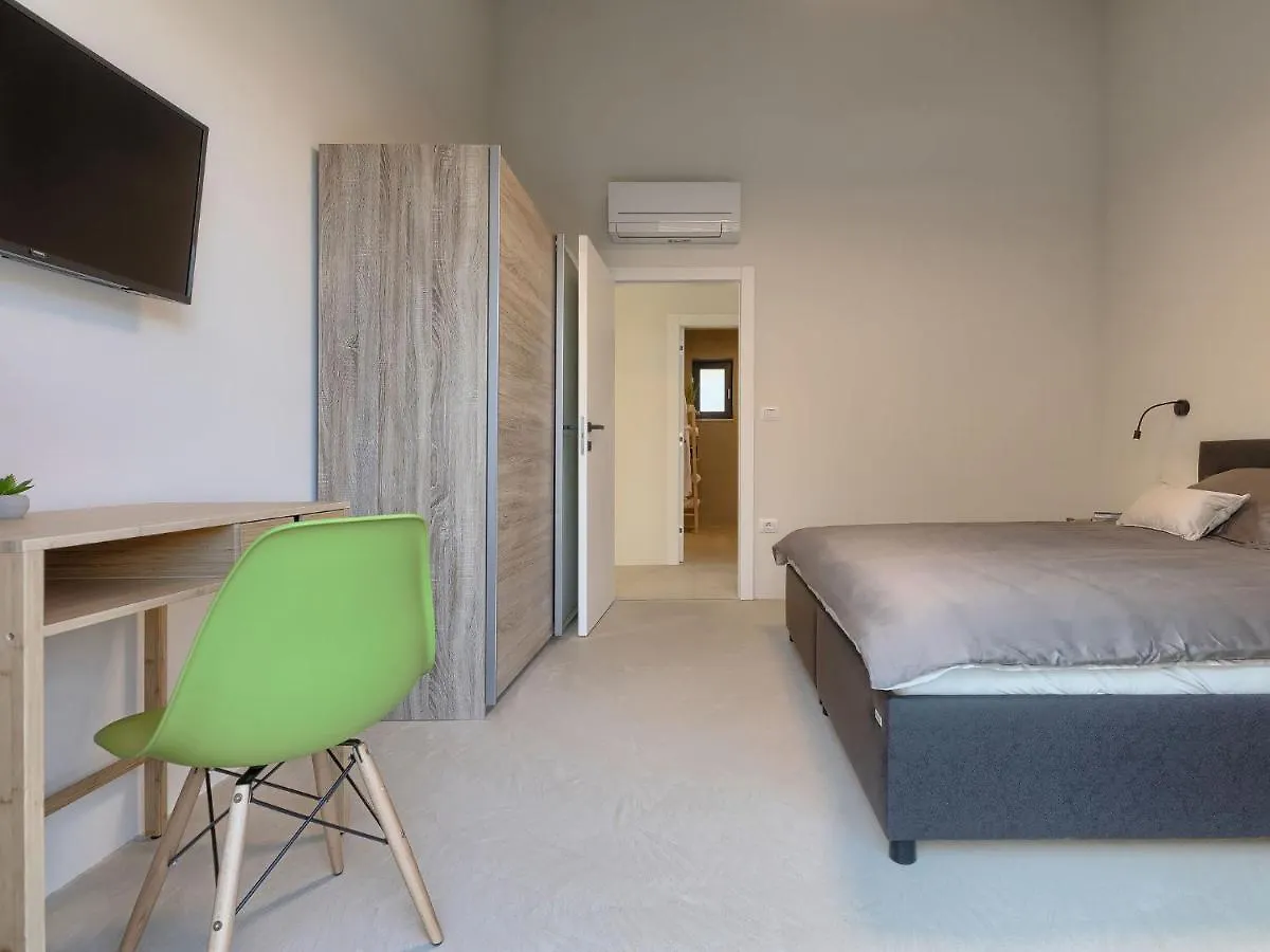 Villa Anna By Interhome Pula