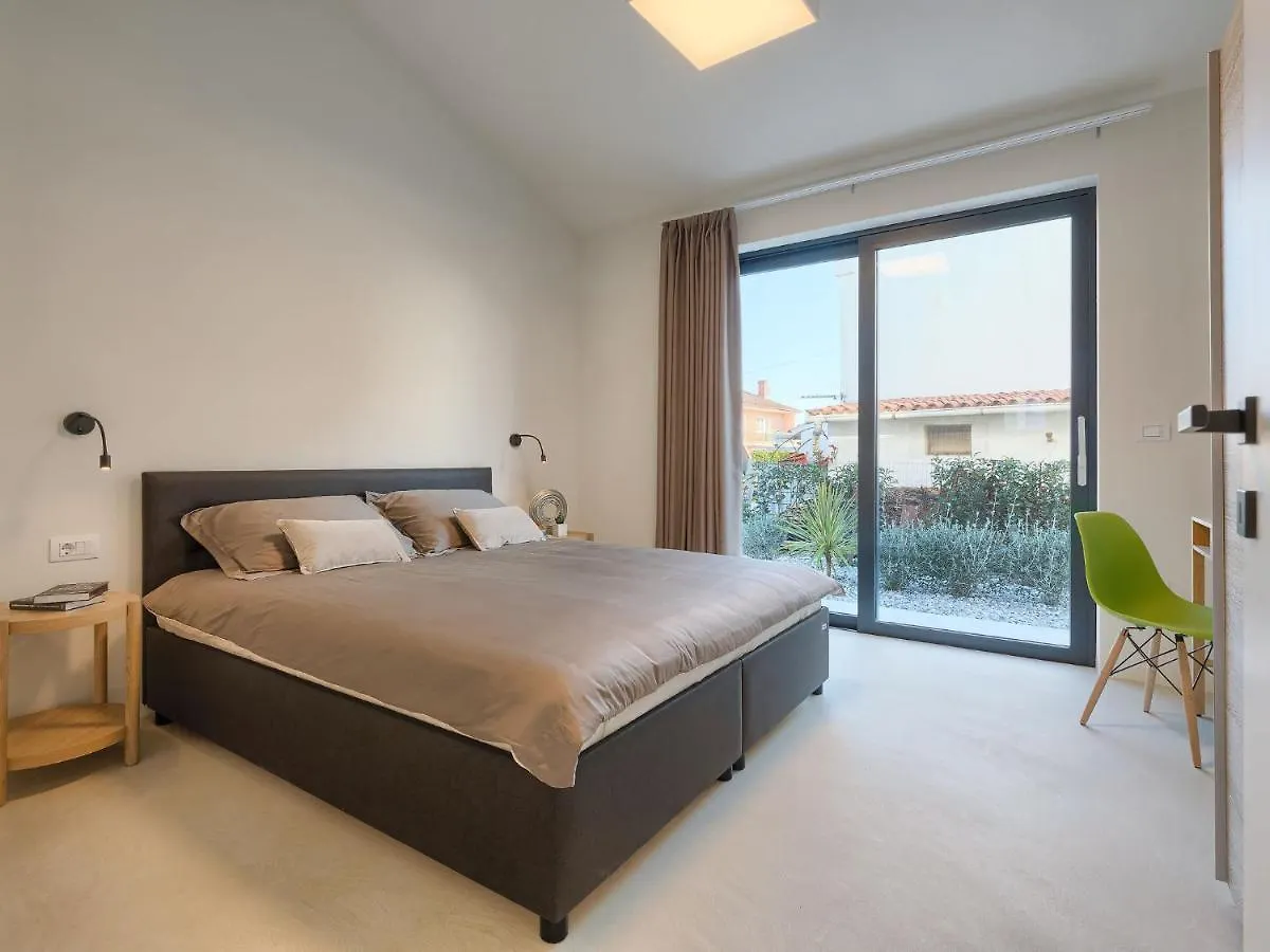 Villa Anna By Interhome Pula 0*,
