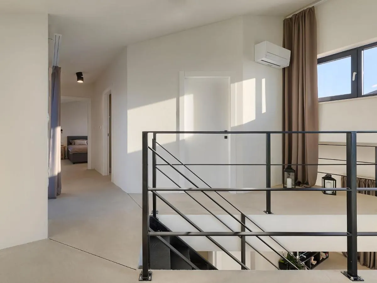 Villa Anna By Interhome Pula